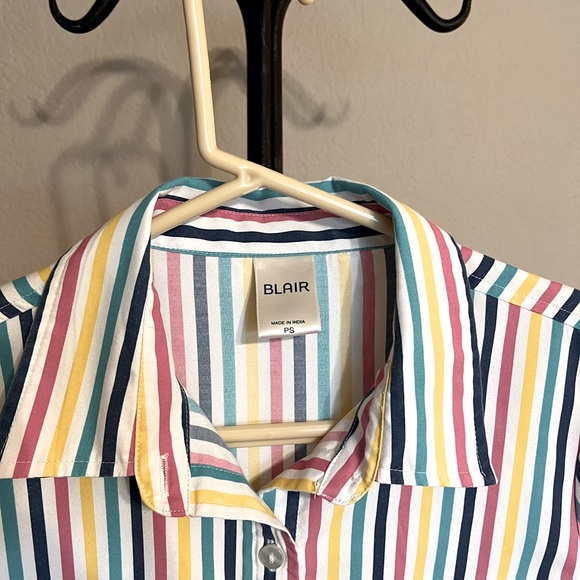 Cute Multicolor Striped Button-Down Blouse - PS - Picture 3 of 3